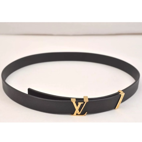 ✨🛍️ Louis Vuitton Initiales 20mm Black Leather Belt with Gold LV - Picture 4 of 8